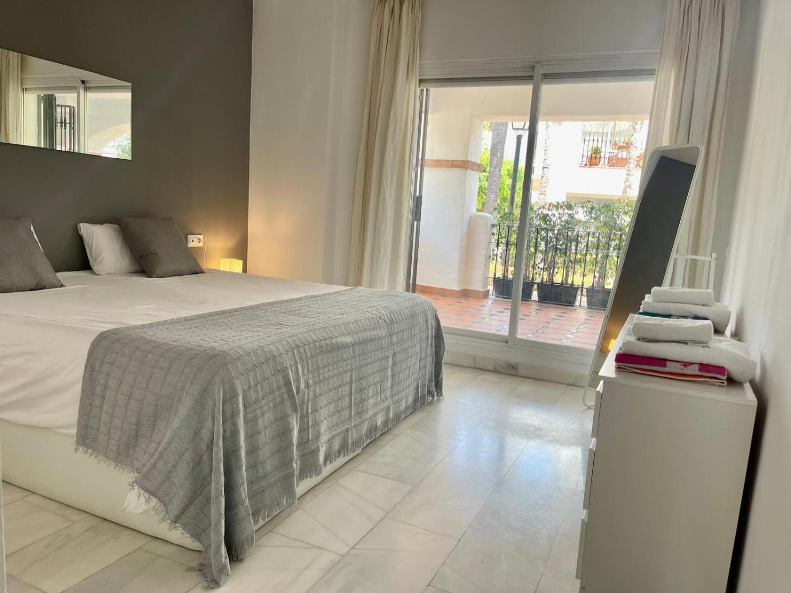 Solguest Apt A 7 Minutos De Puerto Banus 1ª Linea Playa!!! マルベーリャ エクステリア 写真